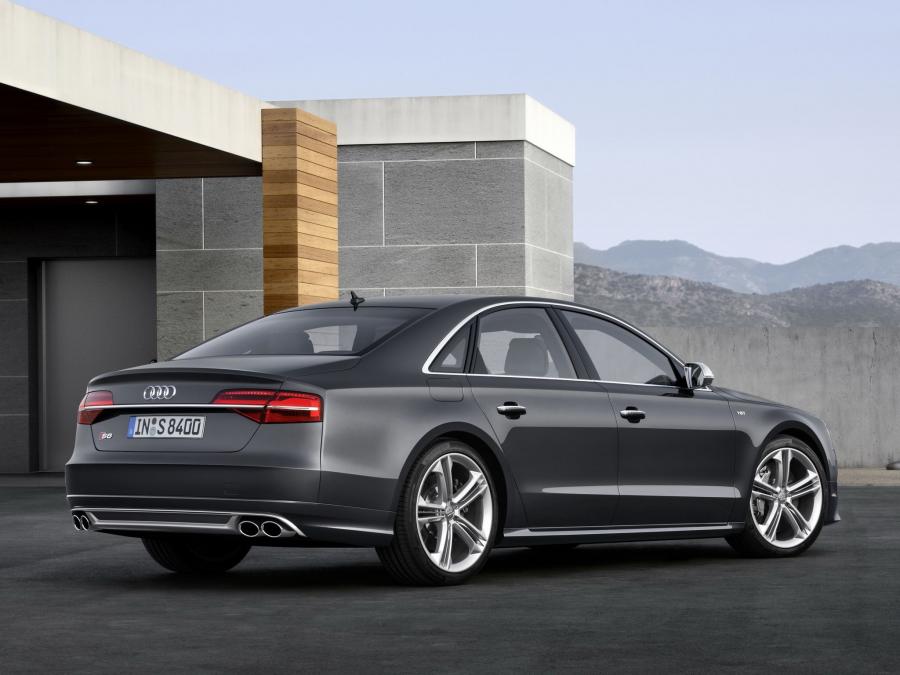  Audi S8 (D4) 2013 года  (WW) (фото 6 из 38)